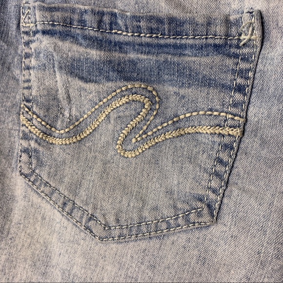 S.O.- Denim Shorts w/Patches size 15 - Picture 10 of 12